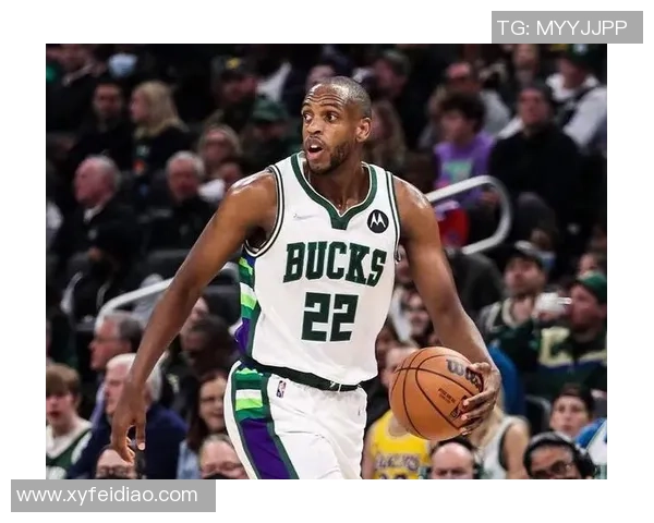 乌得勒b队迎战劲敌全力争胜展现球队实力与团结精神