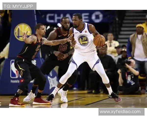 施罗德与乐福的对决分析:谁能在关键时刻引领球队走向胜利